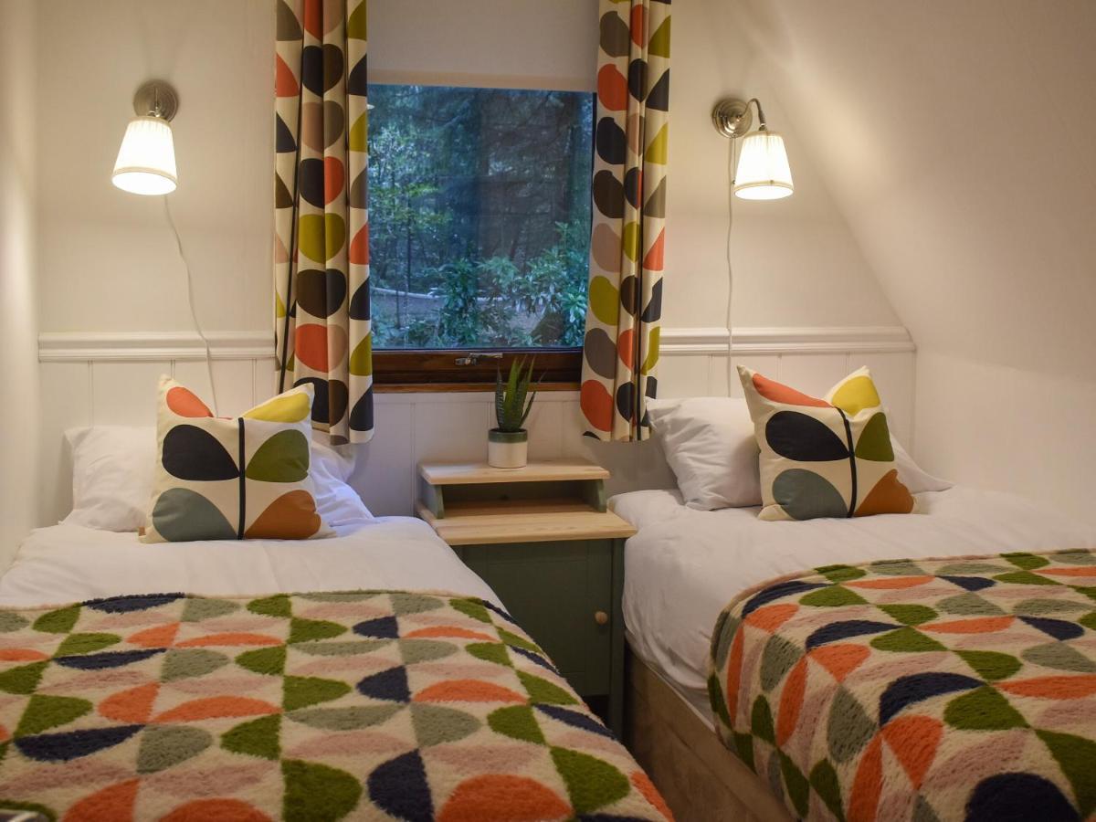 Pine Needle Lodge Kilfinnan Экстерьер фото