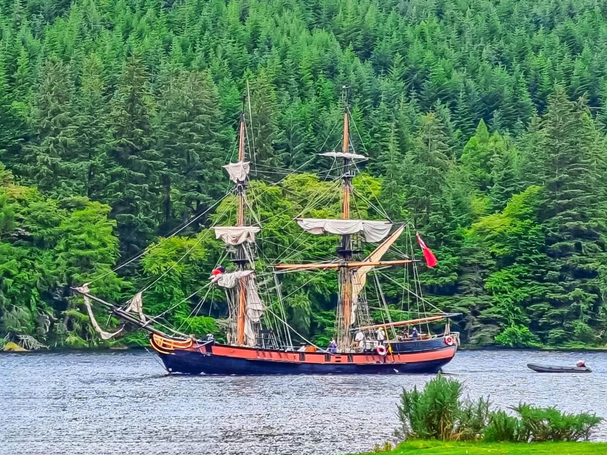 Pine Needle Lodge Kilfinnan Экстерьер фото